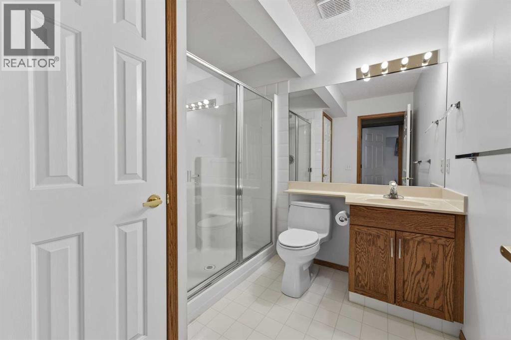 35 Douglasview Park Se, Calgary, Alberta  T2Z 2R9 - Photo 31 - A2306385