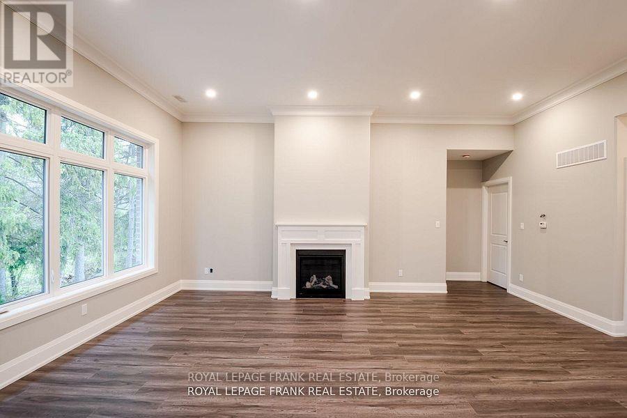 16040 Simcoe Street, Scugog, Ontario  L9L 1S7 - Photo 5 - E13094866