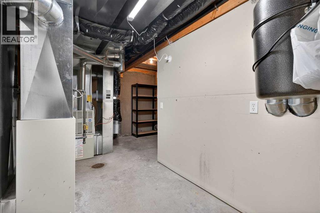 35 Douglasview Park Se, Calgary, Alberta  T2Z 2R9 - Photo 38 - A2306385