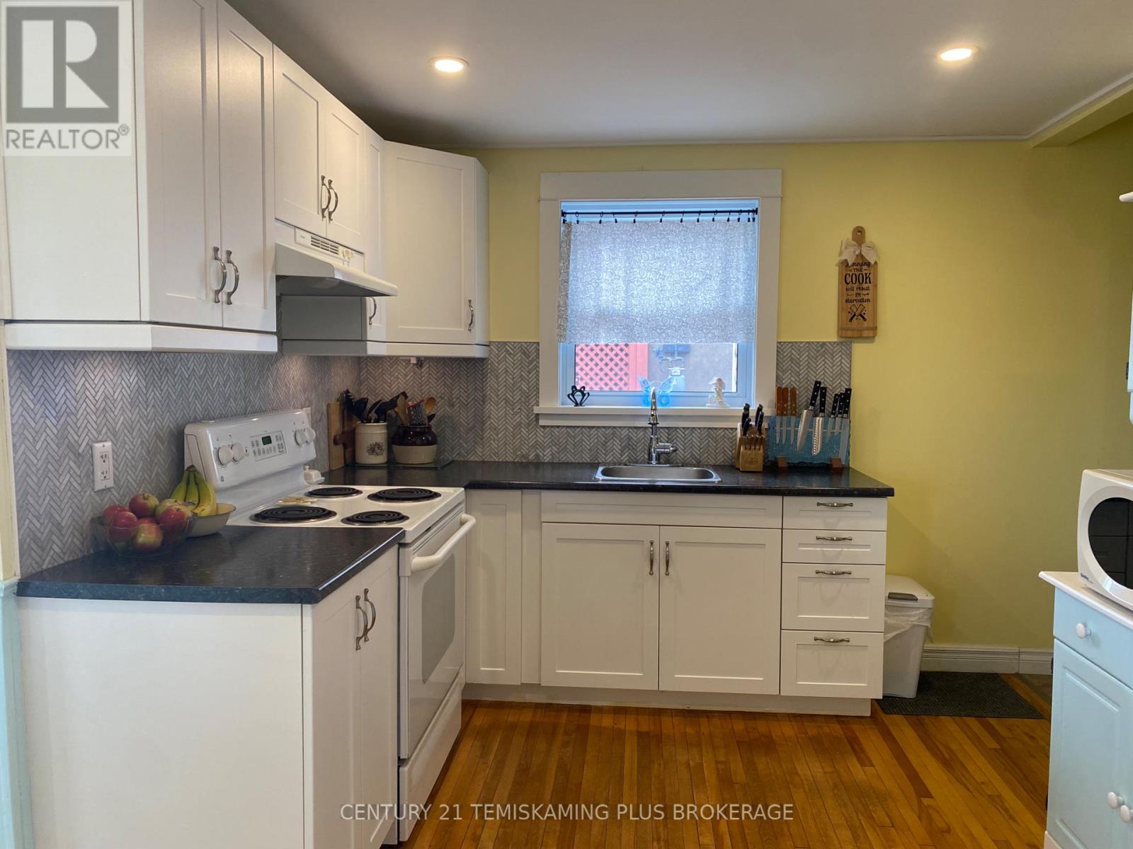 754 Latchford Street, Temiskaming Shores, Ontario  P0J 1K0 - Photo 17 - T13094694
