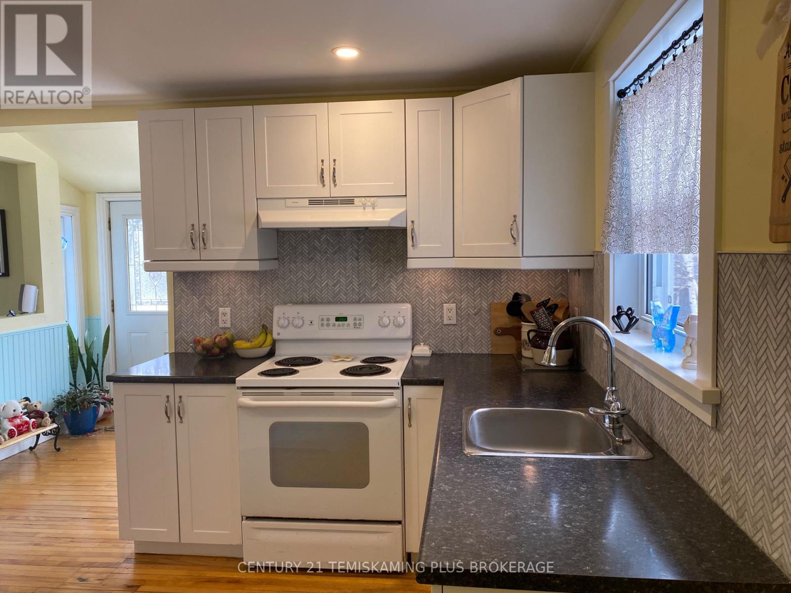 754 Latchford Street, Temiskaming Shores, Ontario  P0J 1K0 - Photo 11 - T13094694