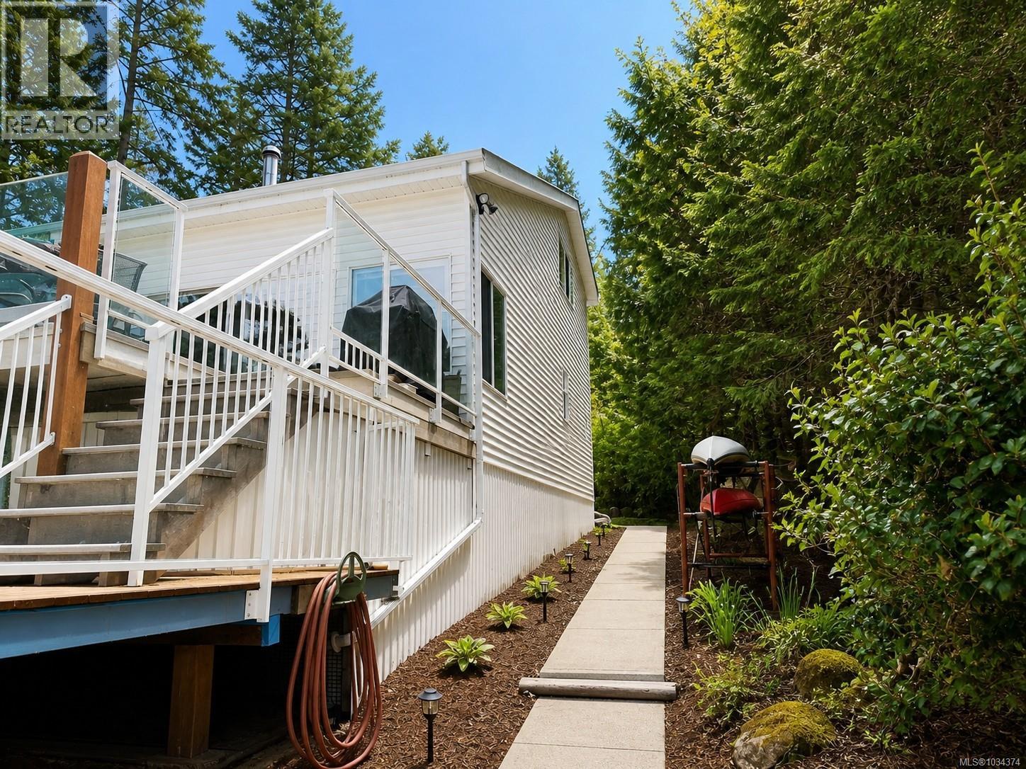 558 Weathers Way, Mudge Island, British Columbia  V0R 1X6 - Photo 32 - 1034374
