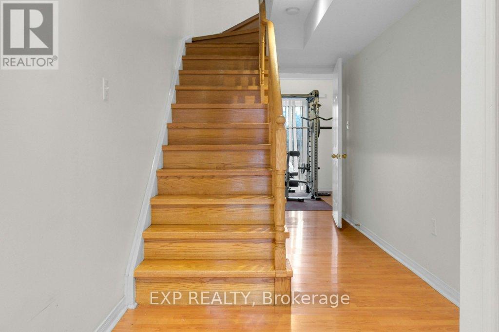 13 - 7035 Rexwood Road, Mississauga, Ontario  L4T 4M6 - Photo 5 - W12939464
