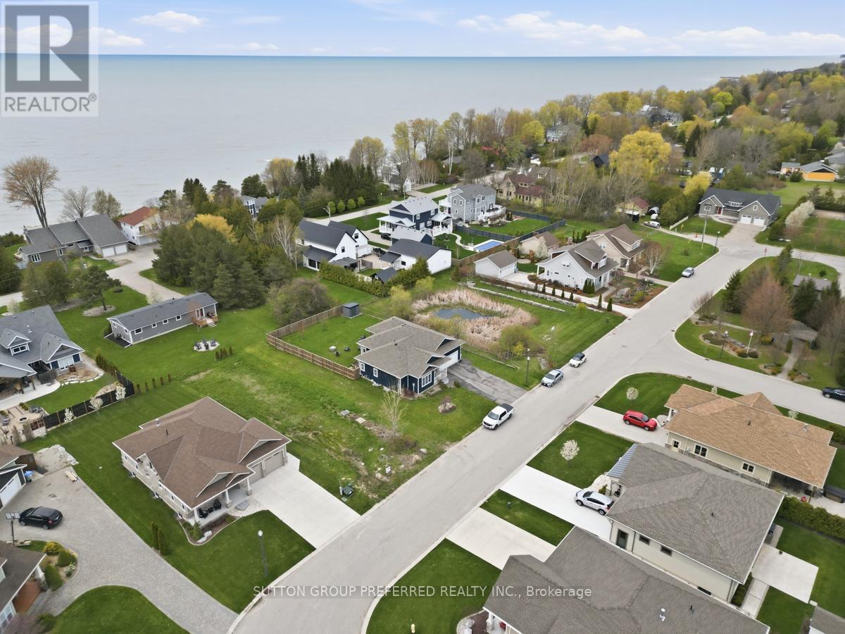 26 Thimbleweed Drive, Bluewater, Ontario  N0M 1G0 - Photo 4 - X13094796