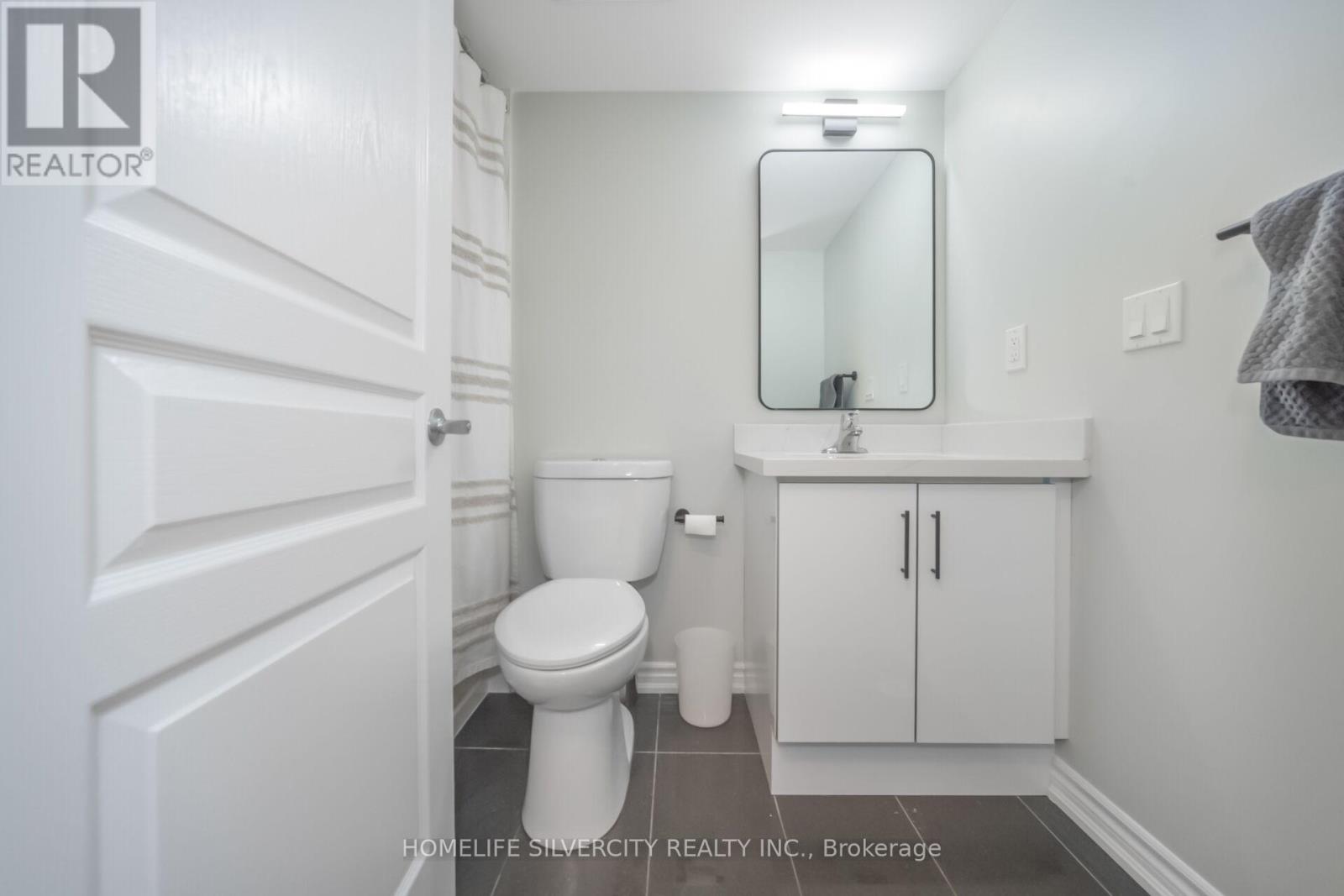 4 - 130 Long Branch Avenue, Toronto, Ontario  M8W 0B1 - Photo 34 - W13093464