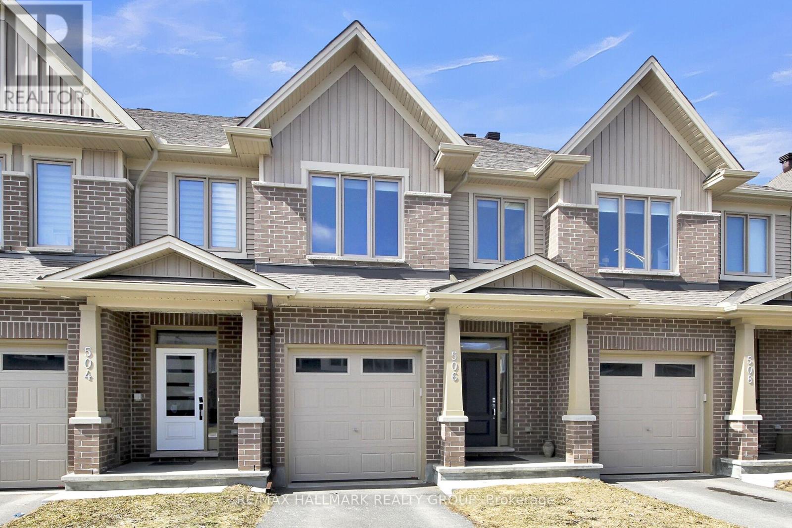 506 Muscari Street, Ottawa, Ontario  K1T 0S3 - Photo 2 - X13094746