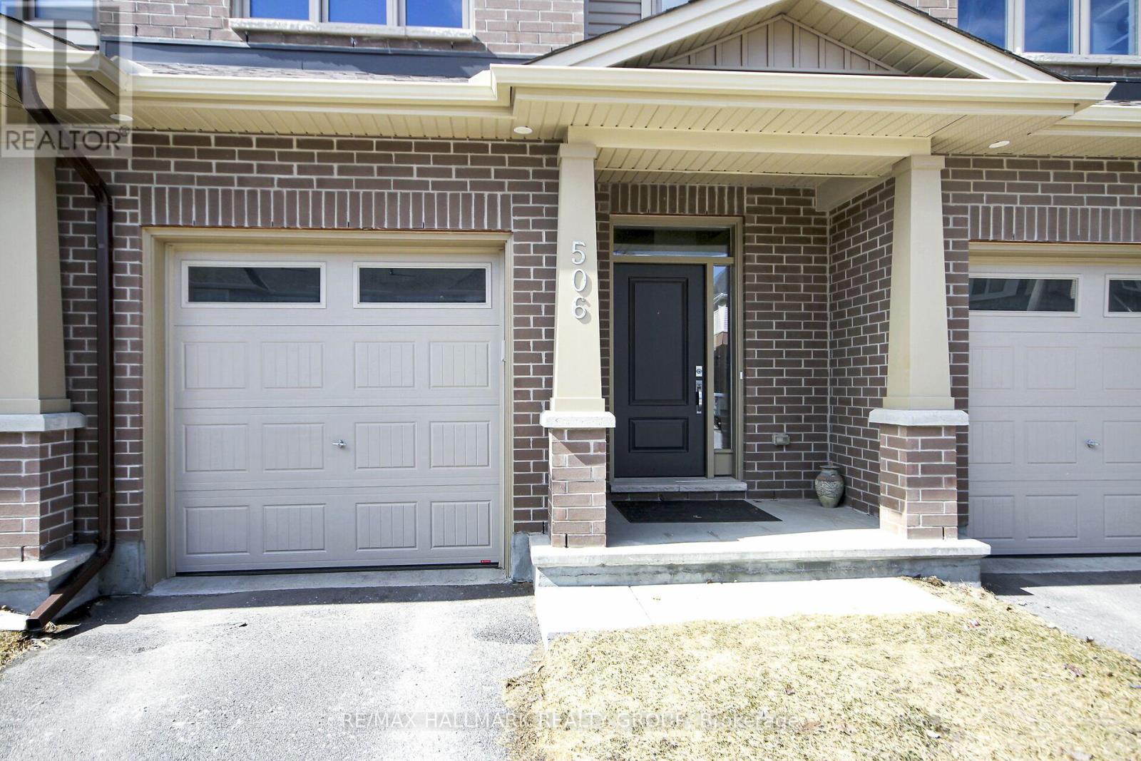 506 Muscari Street, Ottawa, Ontario  K1T 0S3 - Photo 3 - X13094746
