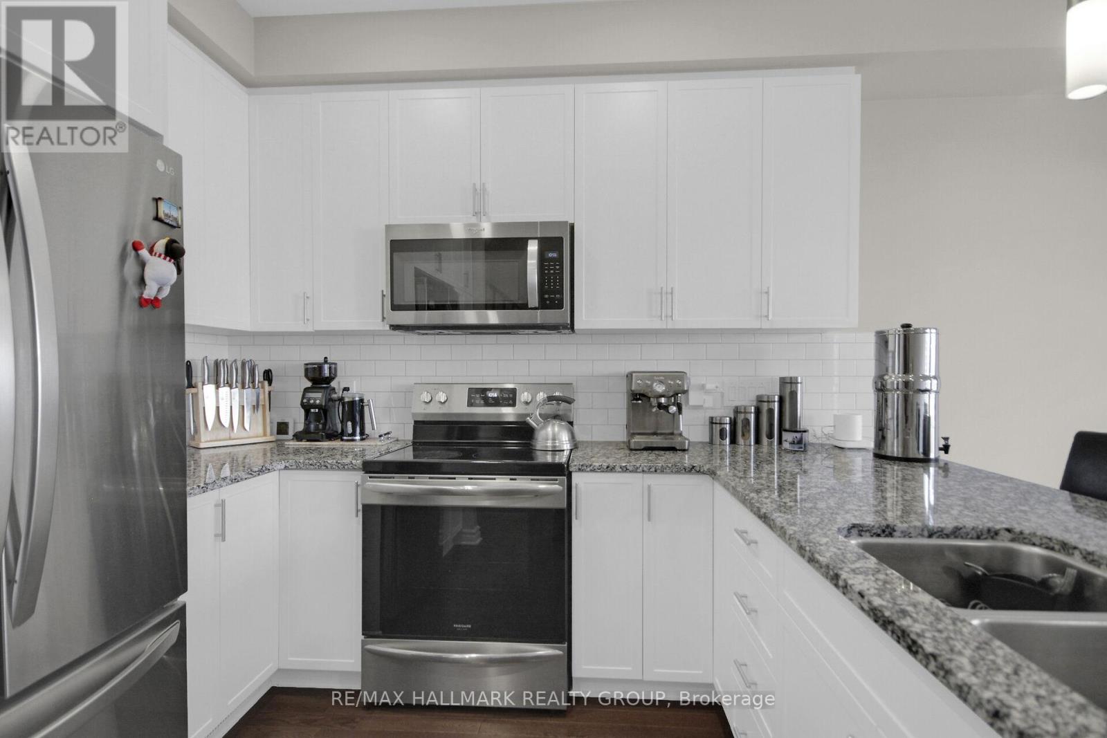 506 Muscari Street, Ottawa, Ontario  K1T 0S3 - Photo 9 - X13094746