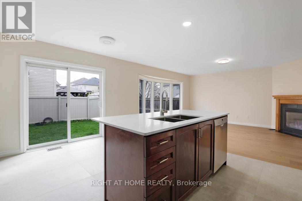 2210 River Mist Road, Ottawa, Ontario  K2J 0R8 - Photo 14 - X13094770