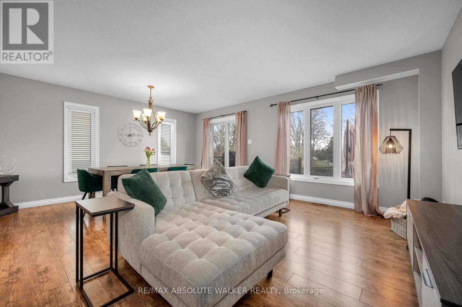 2593 Raymond Street, Clarence-Rockland, Ontario  K4K 0B6 - Photo 5 - X13094824