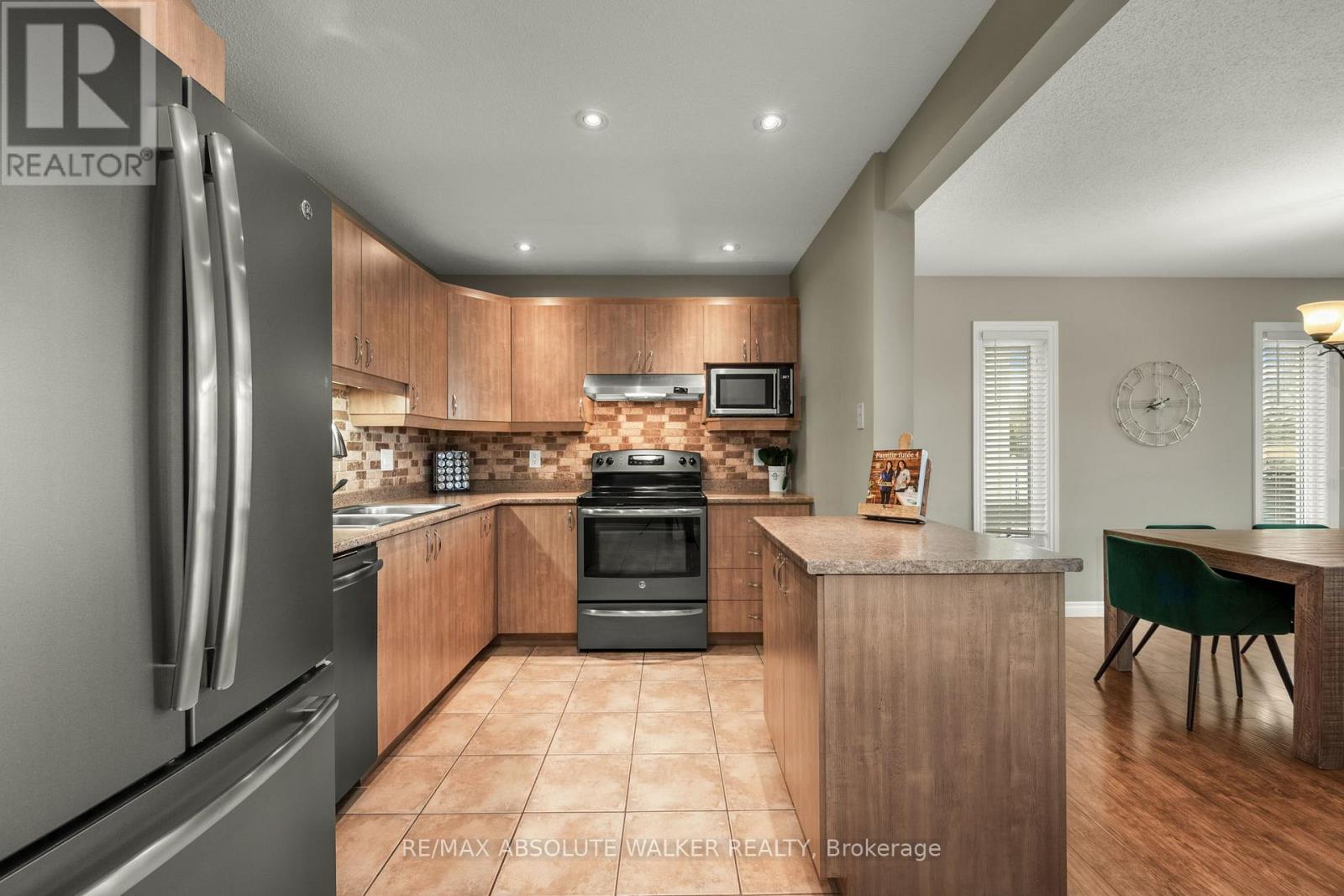 2593 Raymond Street, Clarence-Rockland, Ontario  K4K 0B6 - Photo 9 - X13094824