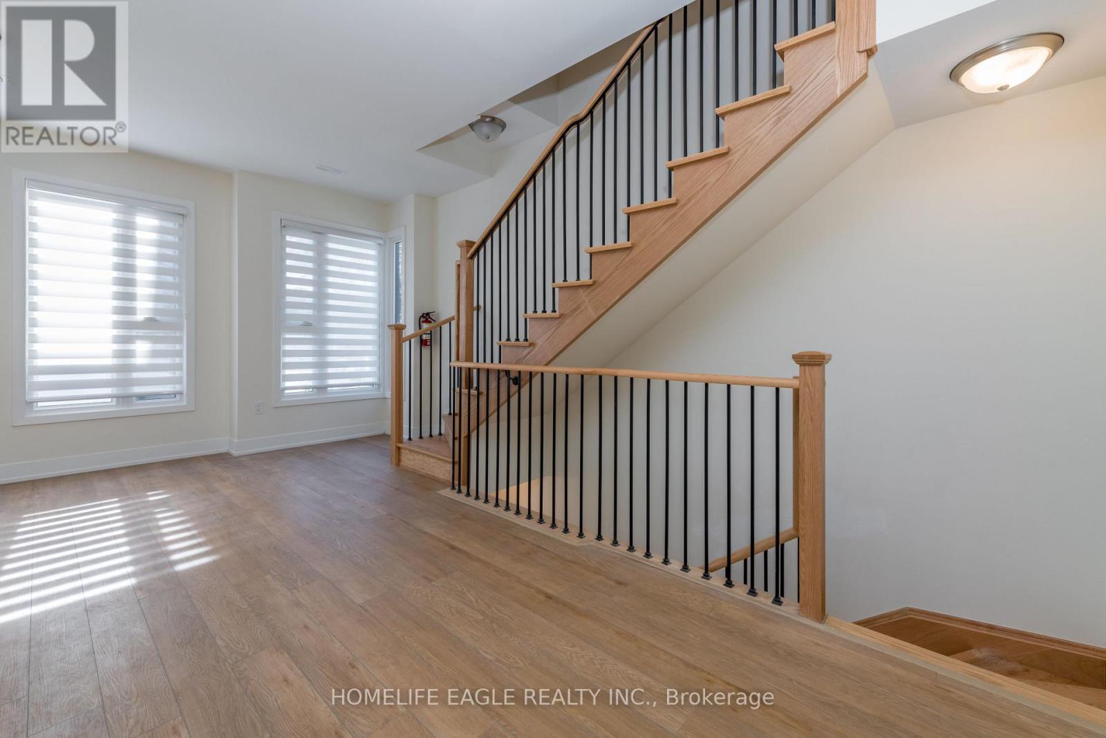 2 Mariner's Pier Way, Orillia, Ontario  L3V 8P4 - Photo 5 - S13094820