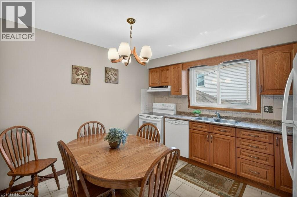 190 Deschene Avenue, Hamilton, Ontario  L9A 3K2 - Photo 16 - 40825348