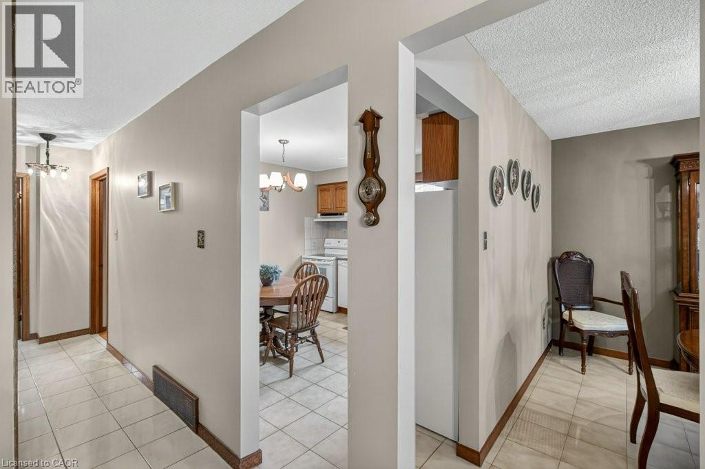 190 Deschene Avenue, Hamilton, Ontario  L9A 3K2 - Photo 20 - 40825348