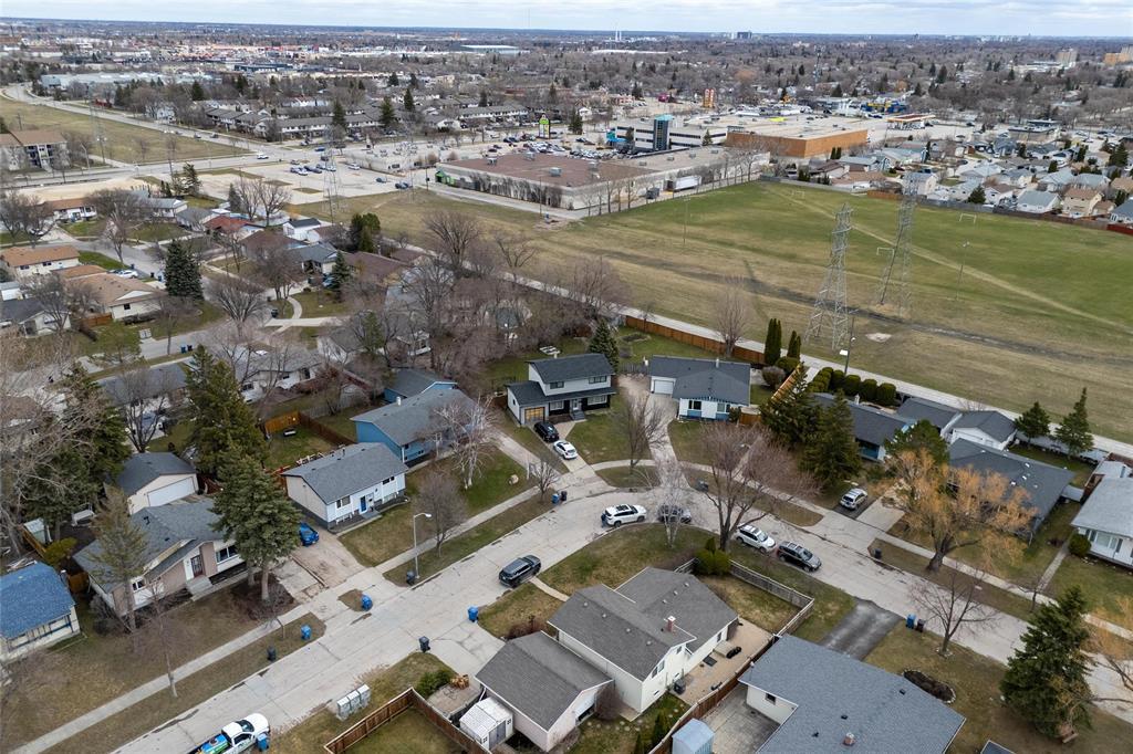 47 Manorview Close, Winnipeg, Manitoba  R2P 0B4 - Photo 43 - 202609696
