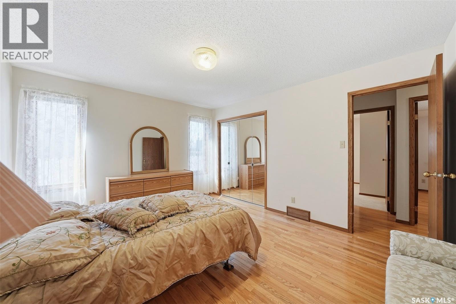 219 Bronson Way, Saskatoon, Saskatchewan  S7J 5C9 - Photo 16 - SK034837