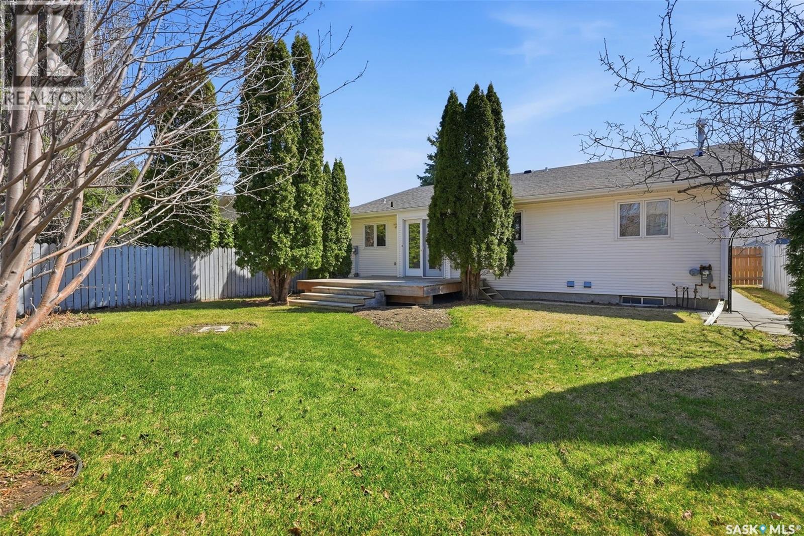 219 Bronson Way, Saskatoon, Saskatchewan  S7J 5C9 - Photo 29 - SK034837