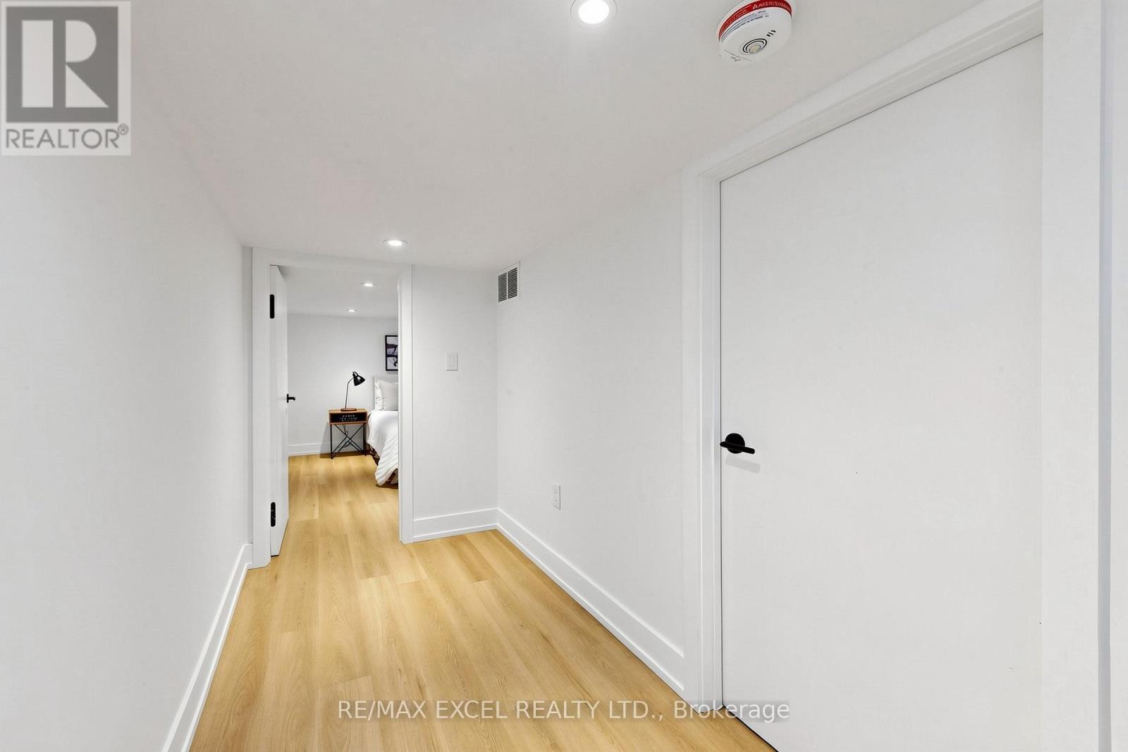 227 Donlands Avenue, Toronto, Ontario  M4J 3P9 - Photo 30 - E13092230