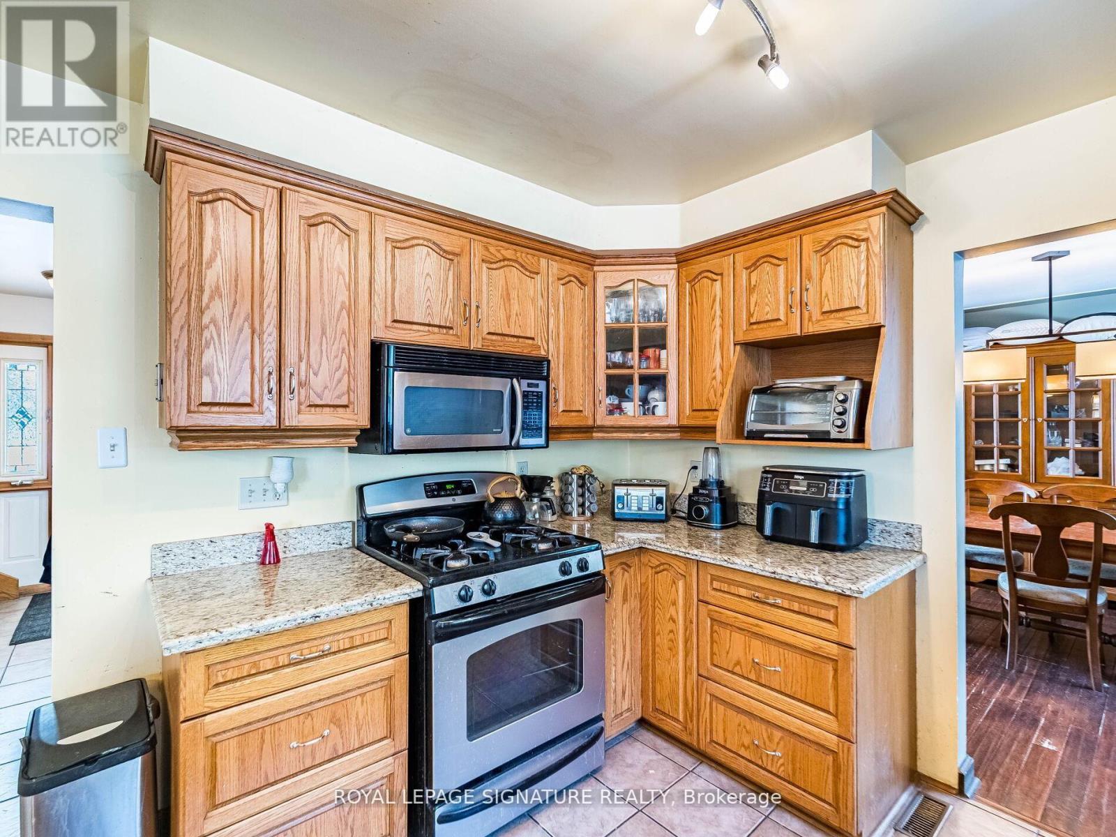 16 Alderwood Crescent, Cambridge, Ontario  N1S 3T1 - Photo 13 - X12963580