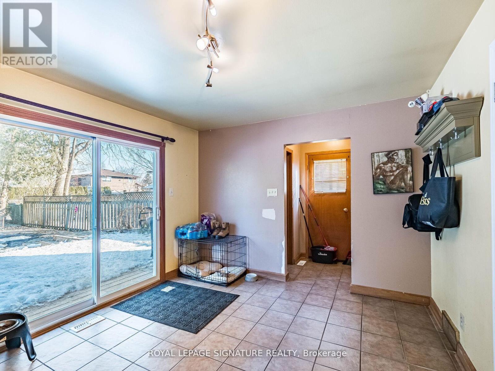 16 Alderwood Crescent, Cambridge, Ontario  N1S 3T1 - Photo 15 - X12963580
