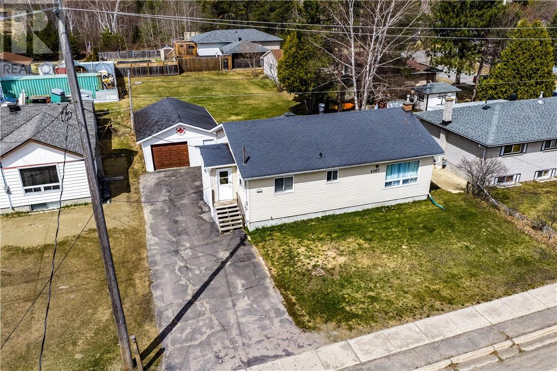 4307 Notre Dame Avenue, Hanmer, Ontario