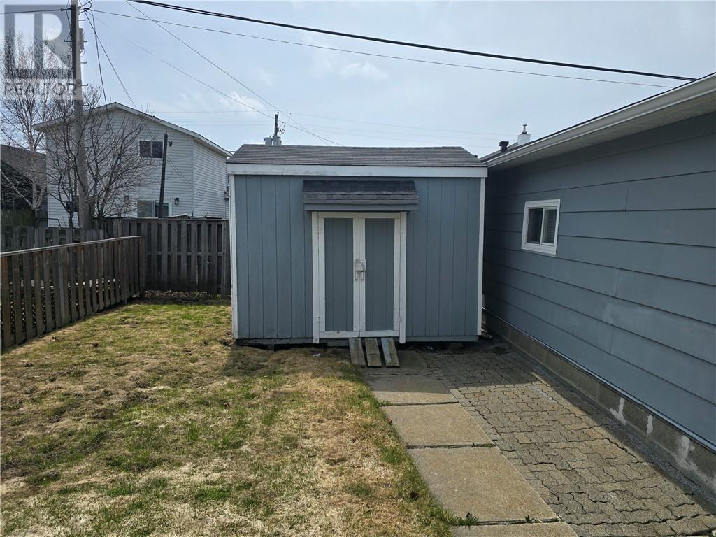 405 Granite Street, Sudbury, Ontario  P3A 4Z5 - Photo 8 - 2127527