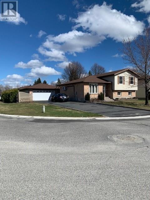 1905 Springdale, Sudbury, Ontario  P3A 5H9 - Photo 4 - 2127299