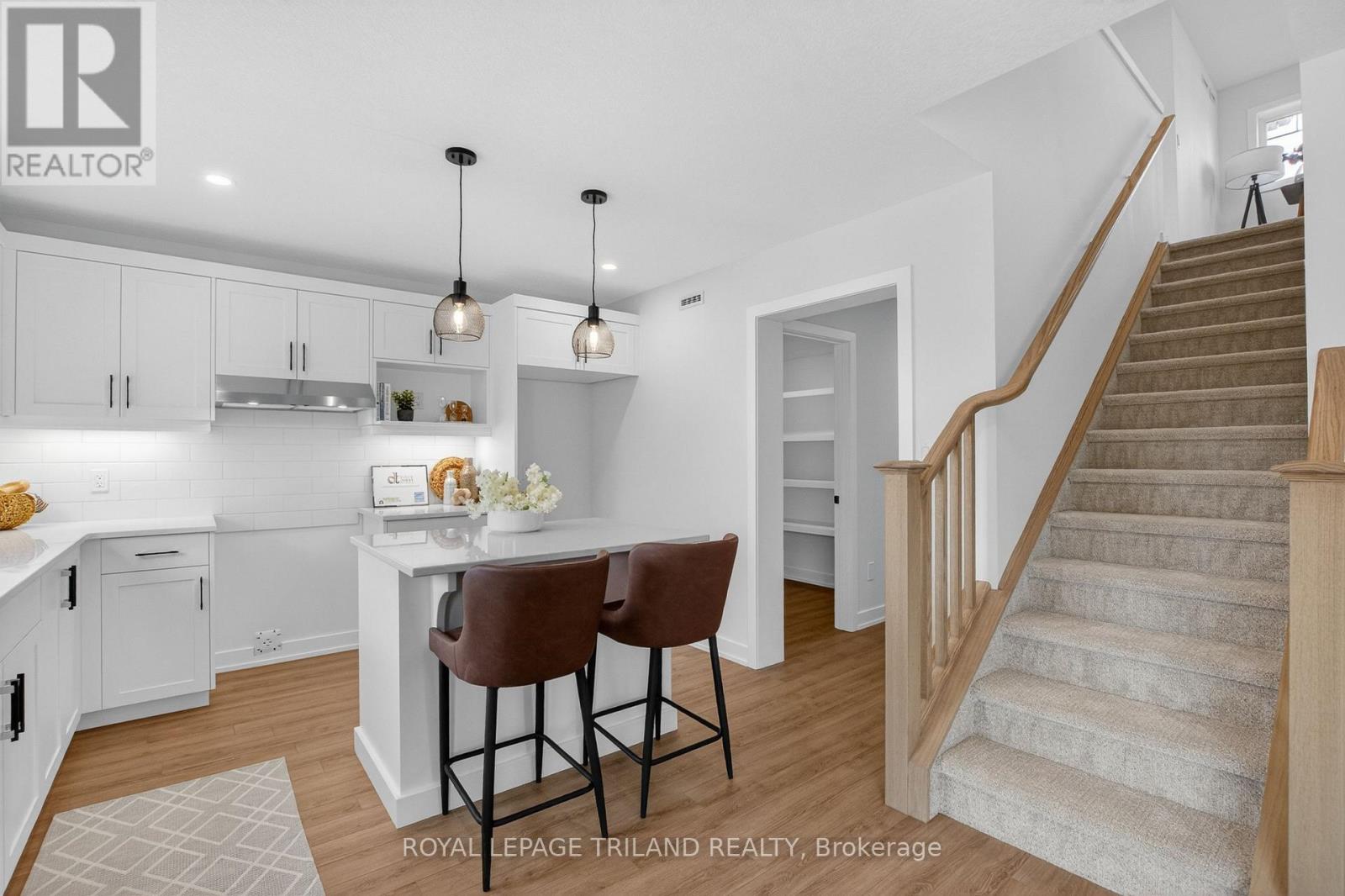 94 Styles Drive, St. Thomas, Ontario  N5R 0N8 - Photo 12 - X12454220