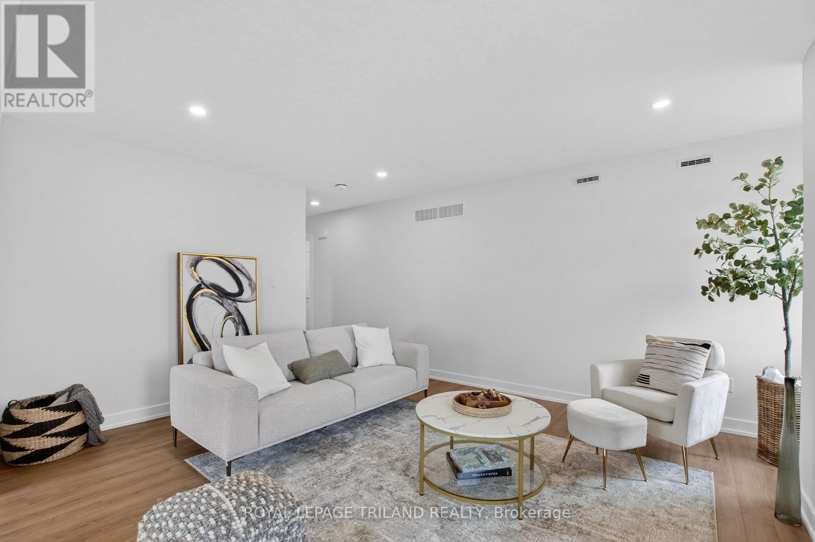 94 Styles Drive, St. Thomas, Ontario  N5R 0N8 - Photo 7 - X12454220