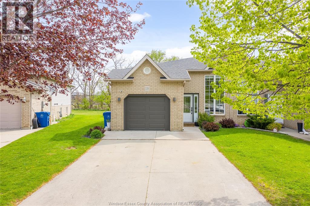 135 Sturgeon Meadows, Leamington, Ontario  N8H 5L1 - Photo 2 - 26009859