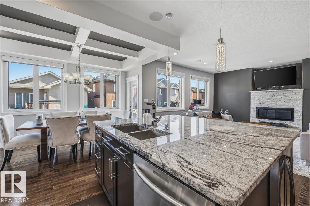 819 Albany Cv Nw, Edmonton, Alberta  T6V 1J6 - Photo 11 - E4486148