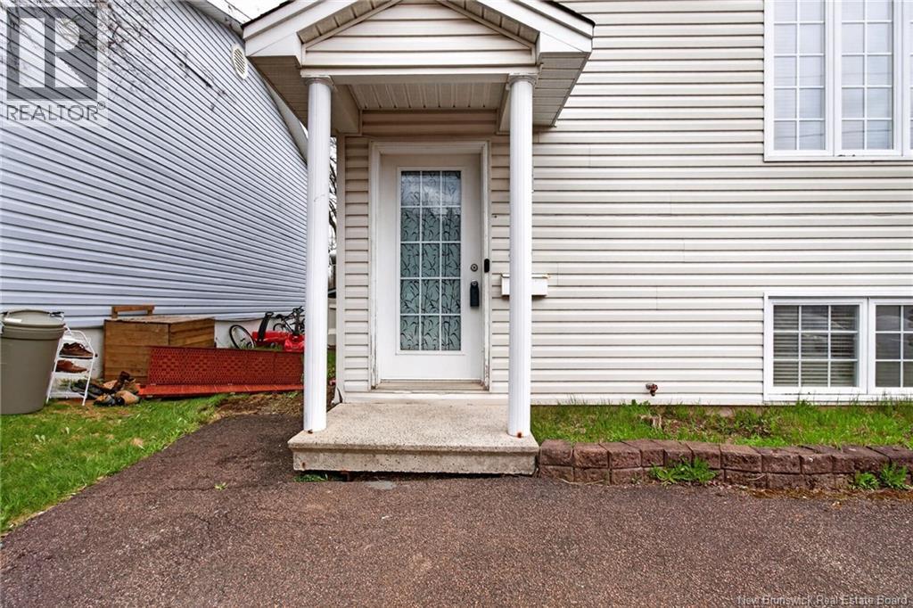 86 Lorette Street, dieppe, New Brunswick