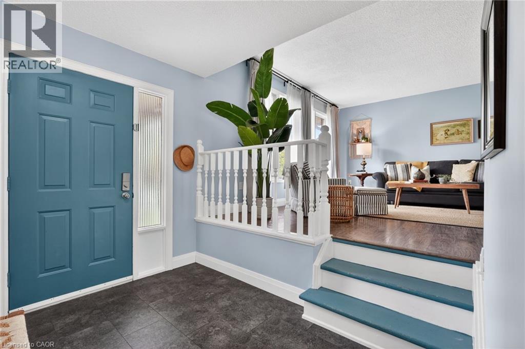 4502 Green Meadow Boulevard, Beamsville, Ontario  L0R 1B5 - Photo 4 - 40824592