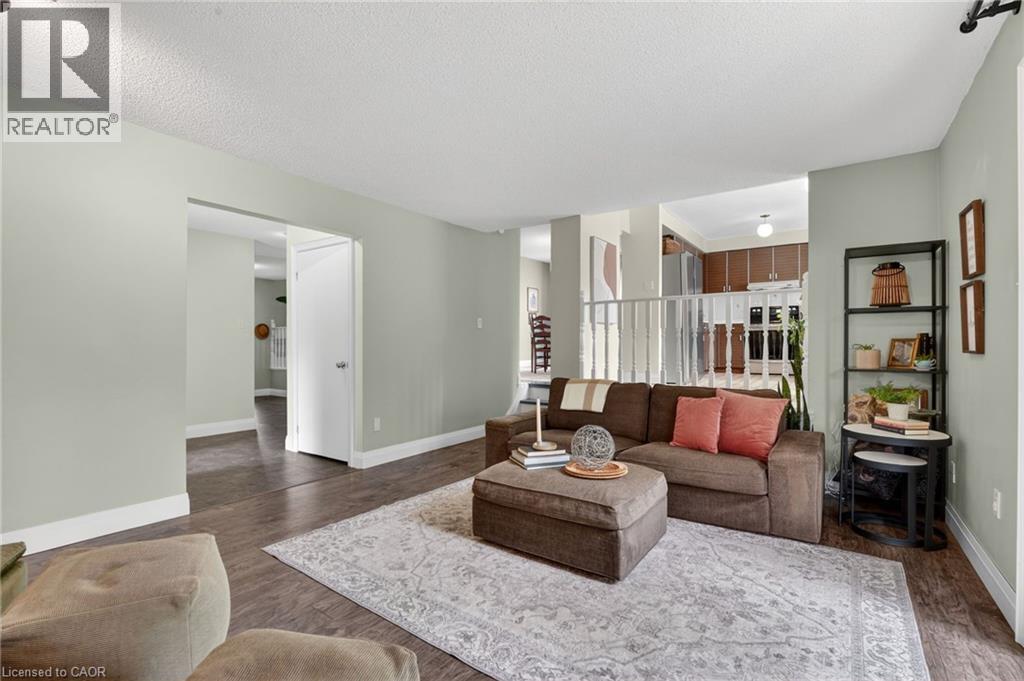 4502 Green Meadow Boulevard, Beamsville, Ontario  L0R 1B5 - Photo 17 - 40824592