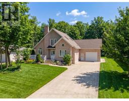 207 BIRCH CRESCENT, Huron-Kinloss, Ontario