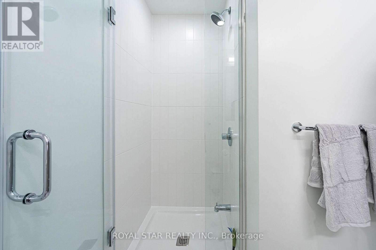 815 - 30 Dreamers Way, Toronto, Ontario  M5A 0Y7 - Photo 20 - C12939148