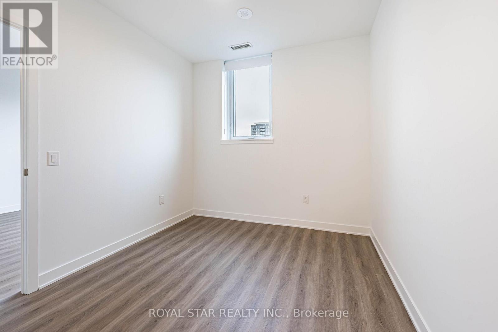 815 - 30 Dreamers Way, Toronto, Ontario  M5A 0Y7 - Photo 14 - C12939148