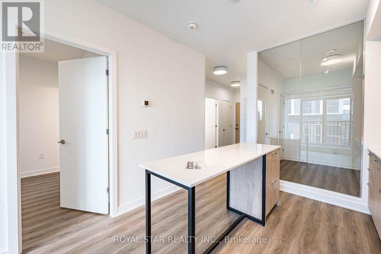 815 - 30 Dreamers Way, Toronto, Ontario  M5A 0Y7 - Photo 10 - C12939148
