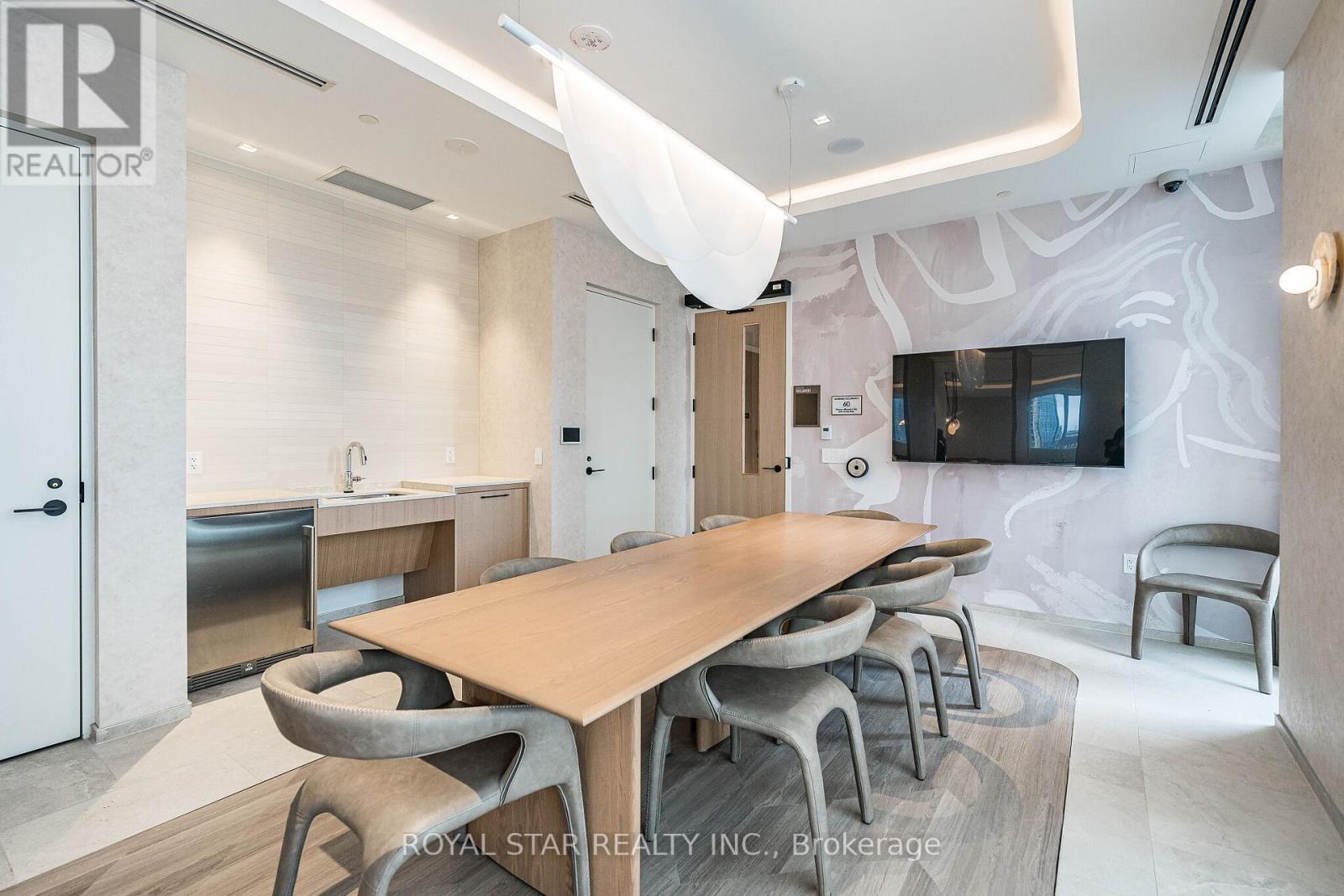 815 - 30 Dreamers Way, Toronto, Ontario  M5A 0Y7 - Photo 25 - C12939148