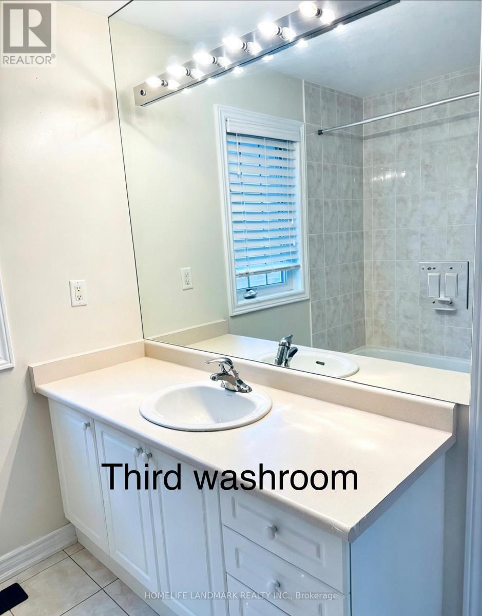 61 Charity Crescent, Markham, Ontario  L6C 0A7 - Photo 18 - N13082206