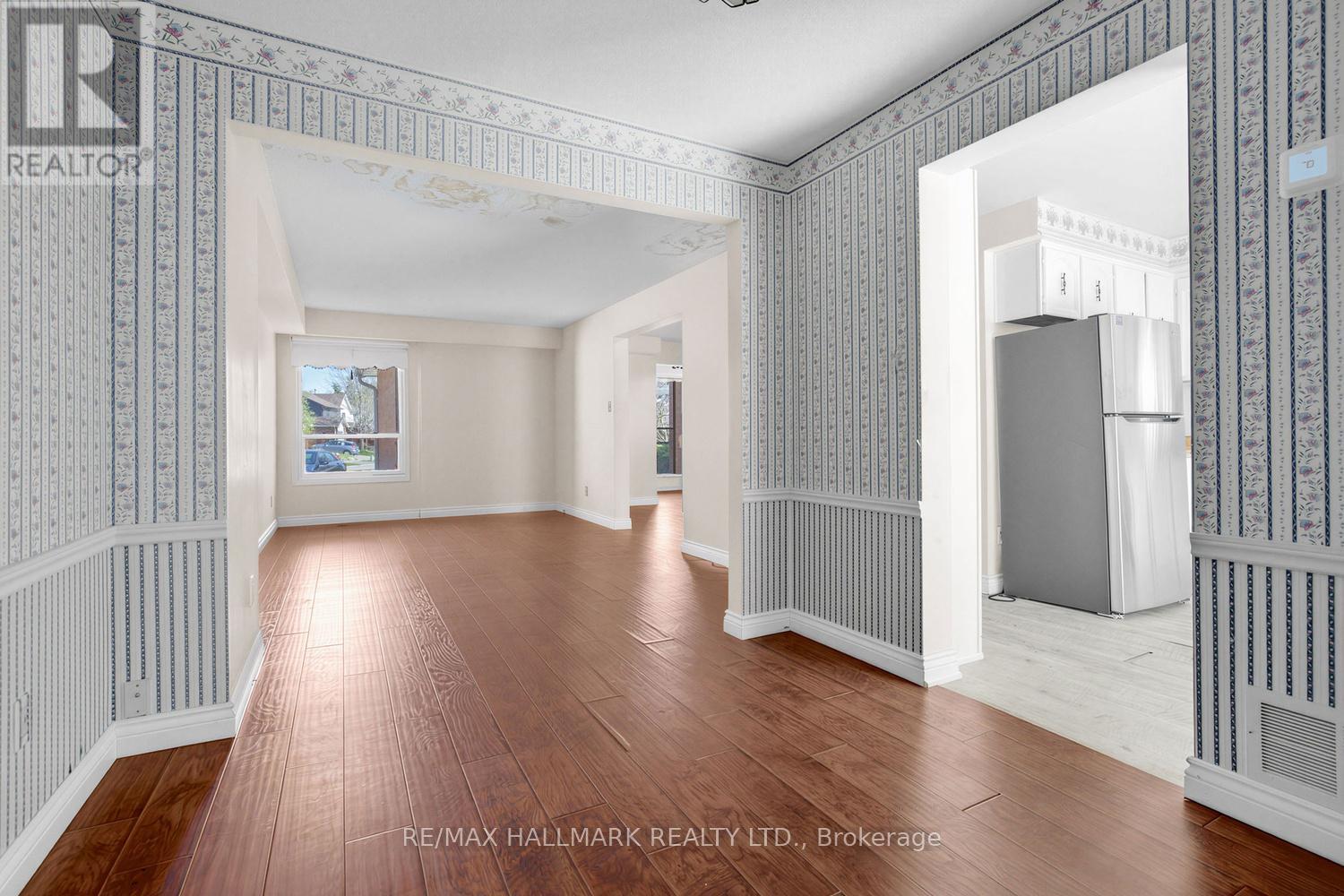 16 Shelbourne Court, Brampton, Ontario  L6Z 1C2 - Photo 10 - W13085752