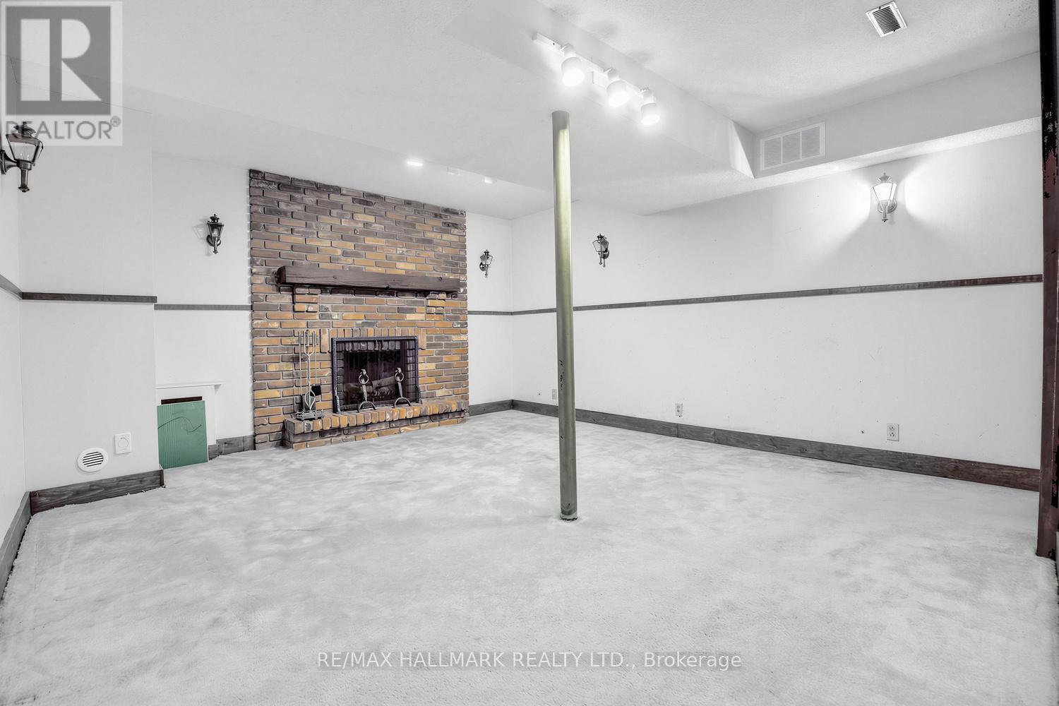 16 Shelbourne Court, Brampton, Ontario  L6Z 1C2 - Photo 28 - W13085752