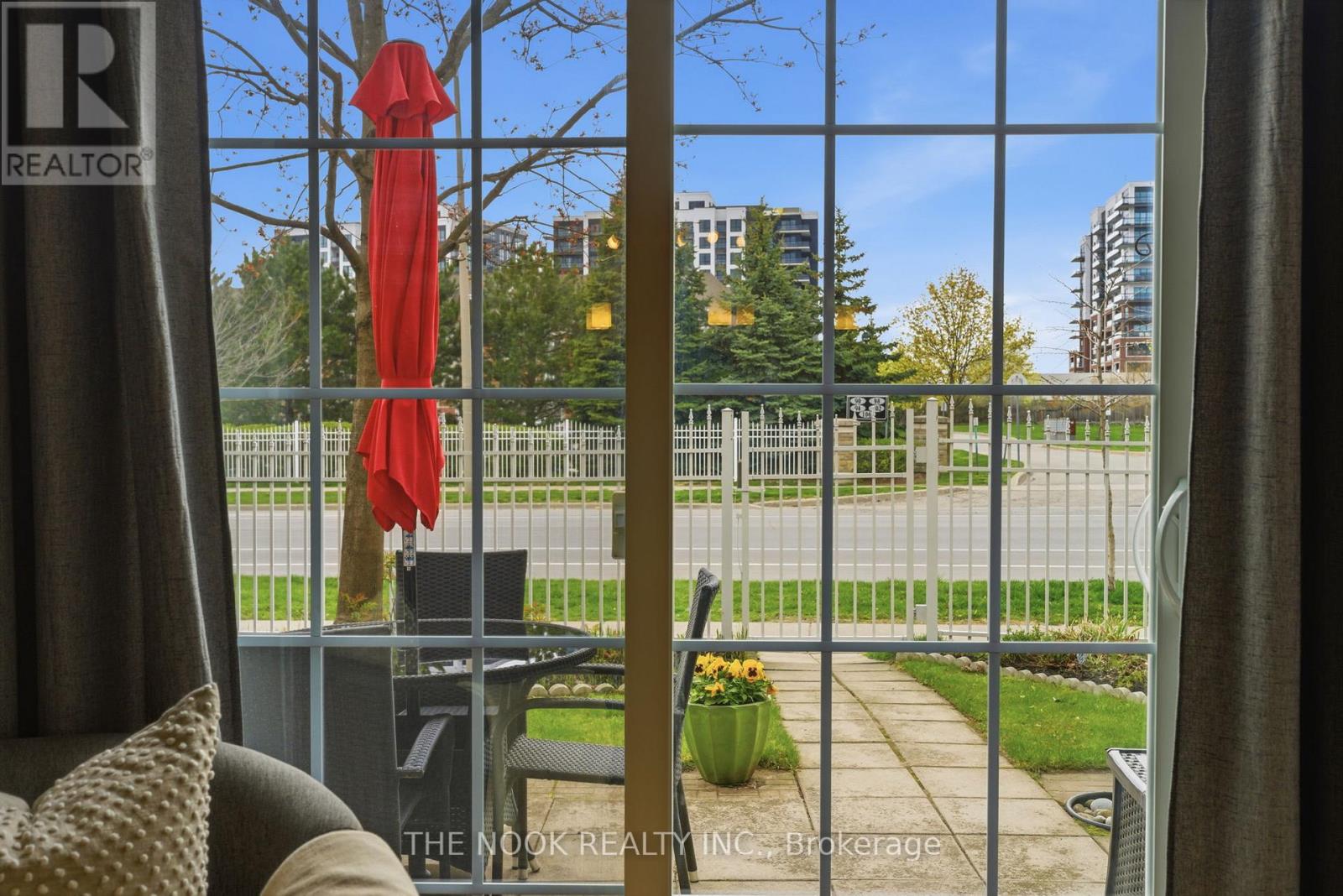 107 - 91 Aspen Springs Drive, Clarington, Ontario  L1C 5J9 - Photo 11 - E13094950