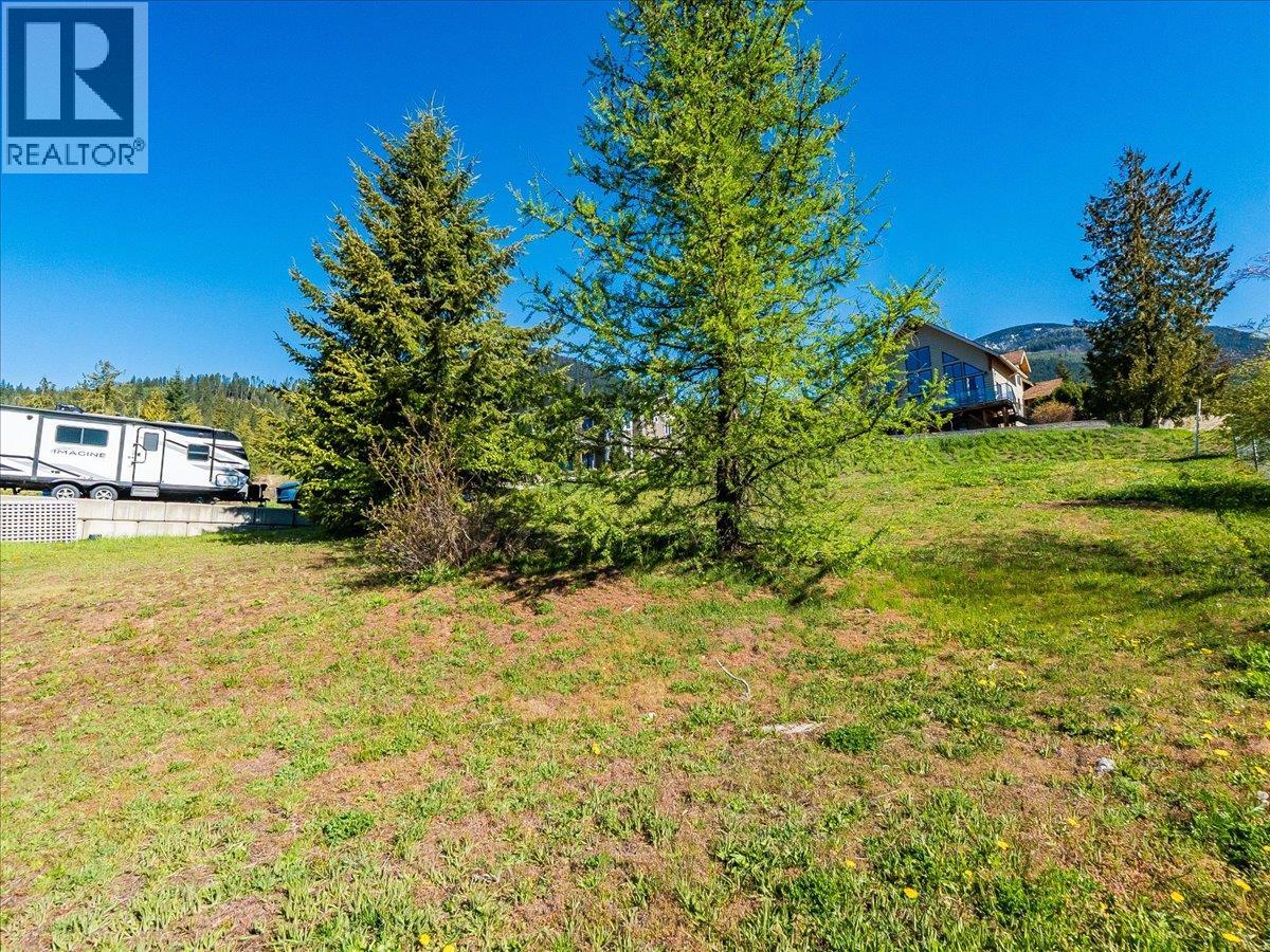 6759 Eagleview Lane, Nelson, British Columbia  V1L 6W6 - Photo 6 - 10381435