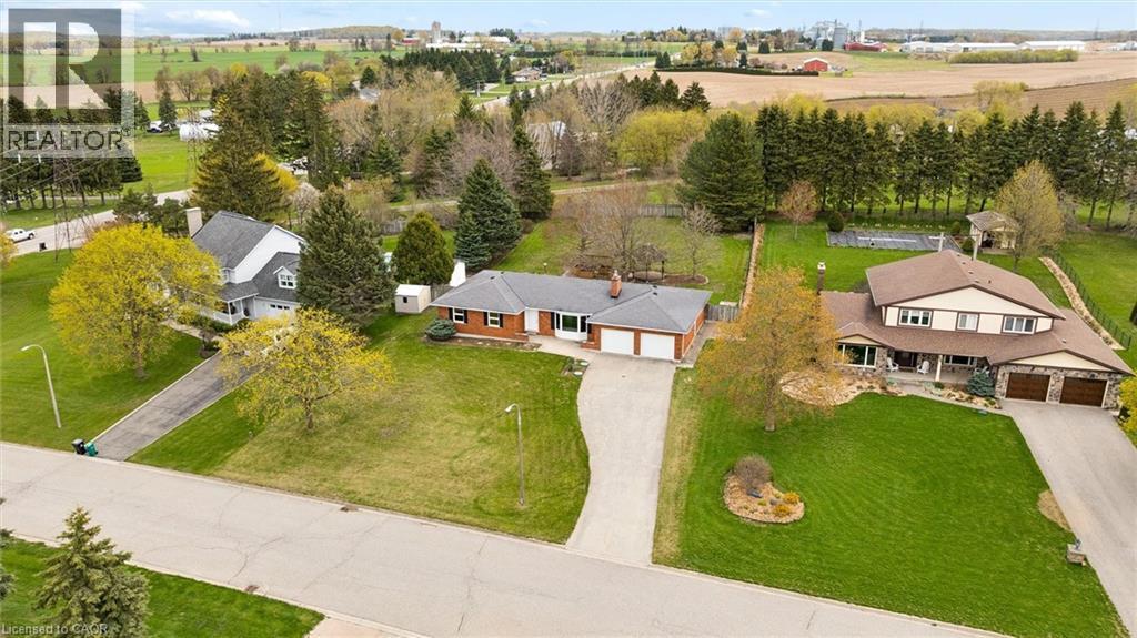 28 Strauss Court, St. Agatha, Ontario  N0B 2L0 - Photo 3 - 40827916