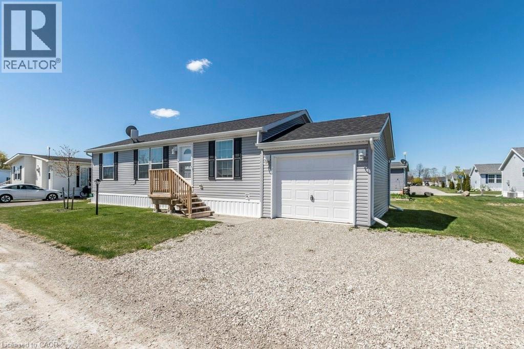 9 Hickory Hollow, Nanticoke, Ontario  N0A 1L0 - Photo 3 - 40729734