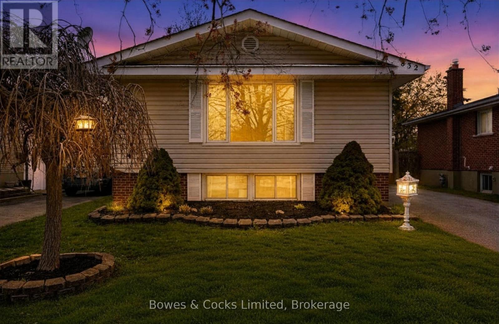 832 CAMERON STREET, Peterborough, Ontario