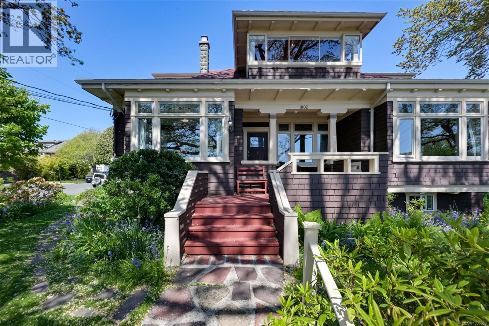 1802 Hollywood Cres, Victoria, British Columbia  V8S 1J5 - Photo 6 - 1036050