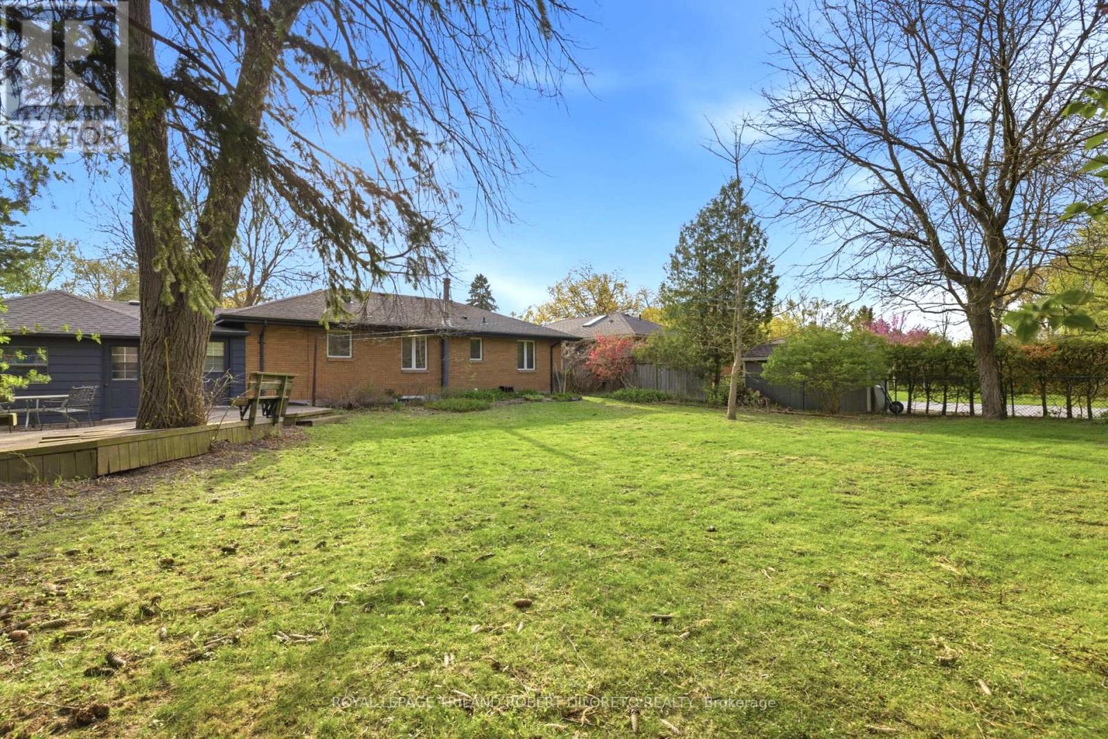 393 Fox Avenue, London North, Ontario  N6G 1H7 - Photo 19 - X13094944