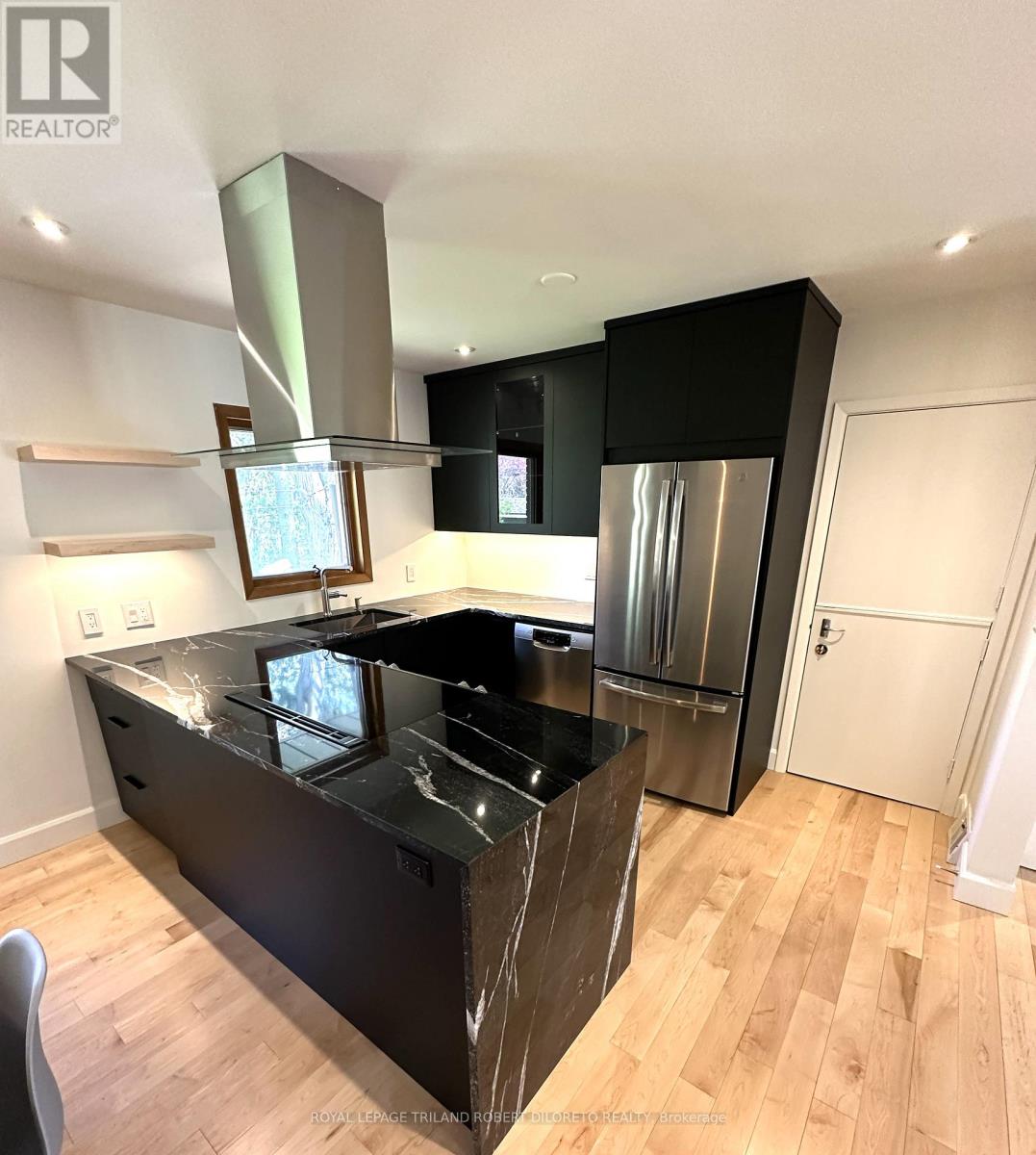 393 Fox Avenue, London North, Ontario  N6G 1H7 - Photo 9 - X13094944